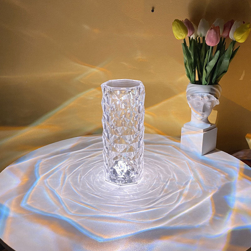 Led-lampa med kristallros som byter färg