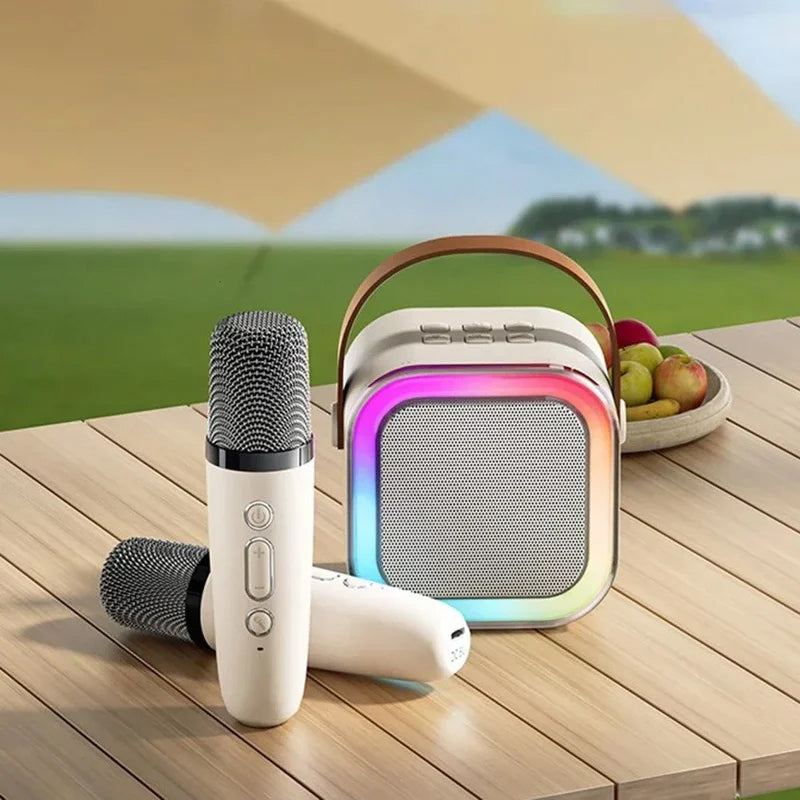 Mini Karaoke Machine med trådlösa mikrofoner