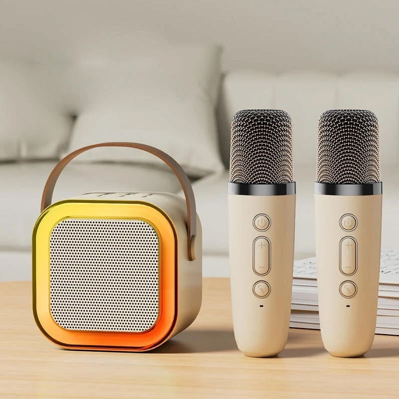 Mini Karaoke Machine med trådlösa mikrofoner