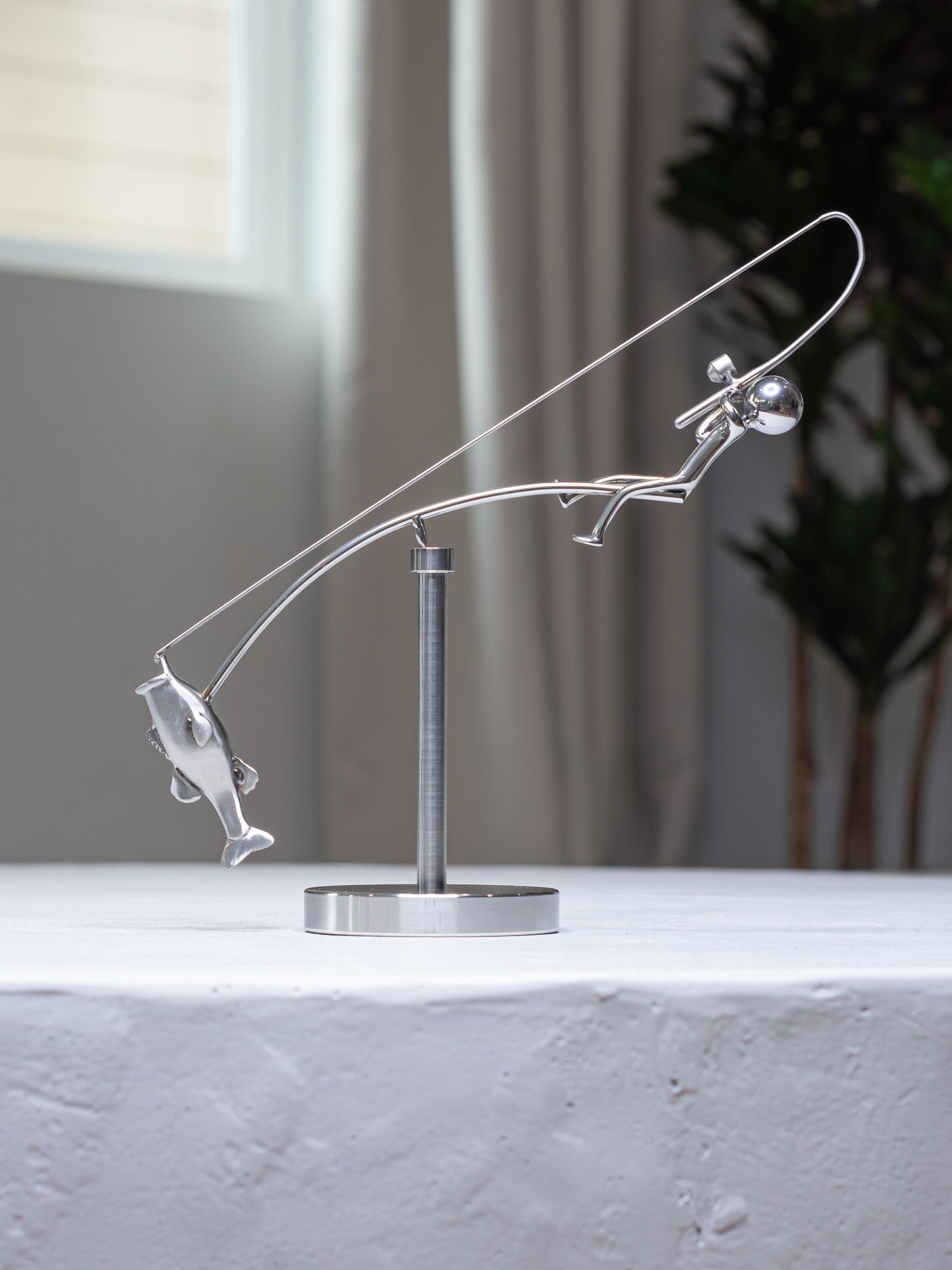 đ„Sista dagen 49 % RABATTđŁSkulpturen The Fisherman Balancing