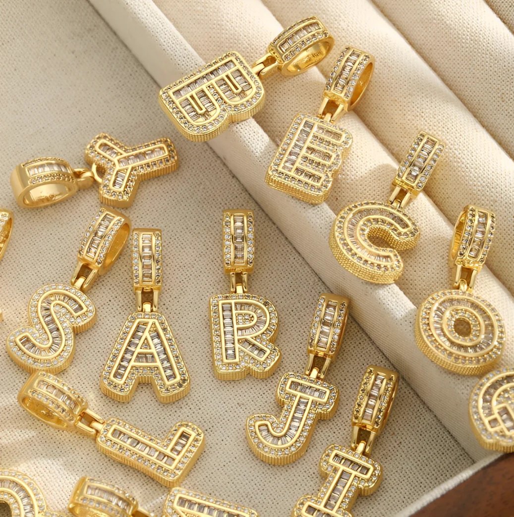 ⭐50% RABATT⭐Alfabetet Hängsmycke Halsband Set