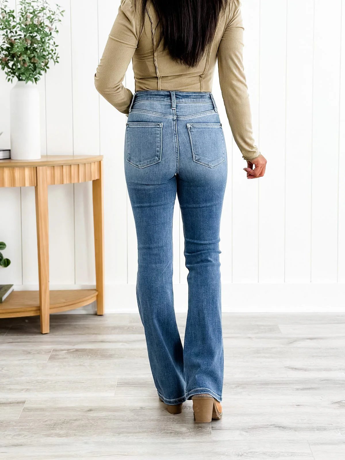 Holy Grail Bootcut jeans med magkontroll đ„