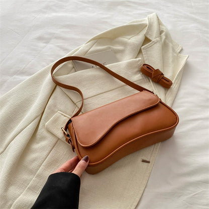 Fransk liten axelväska · Den senaste trenden 💼✨