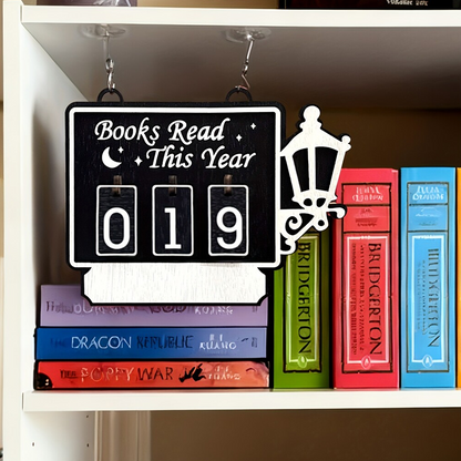 Wooden sign for the annual reading 📚✨