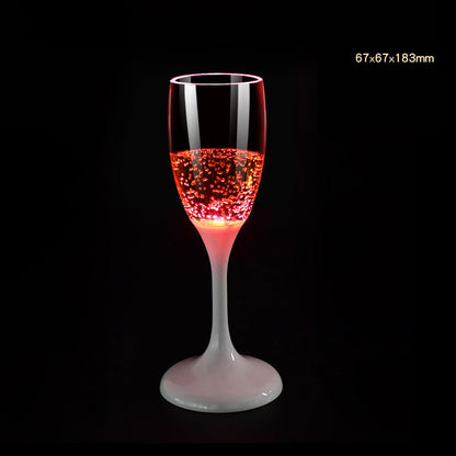🔥I mörkret, ljusa champagneglas
