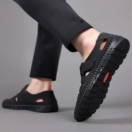 Trendiga sandaler i perforerat pu-läder