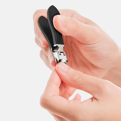 Slanterad nagelklippare med bred käftöppning och antisplash