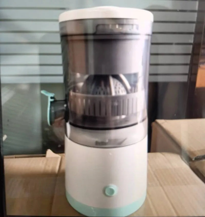 Juicemaskin med automatisk separering